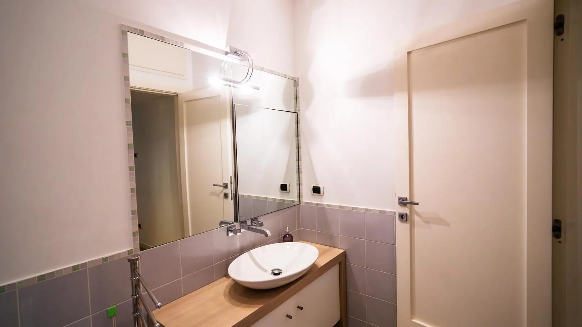 San Giovanni Art Apartment Rome
